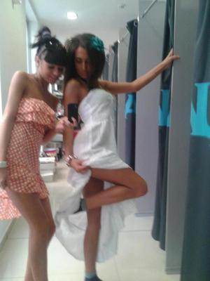 Isabelle, age 19, profile photo from Arizona