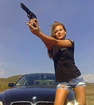 Michelle, 28, Michigan | Flirty Adult Profile for Older Men