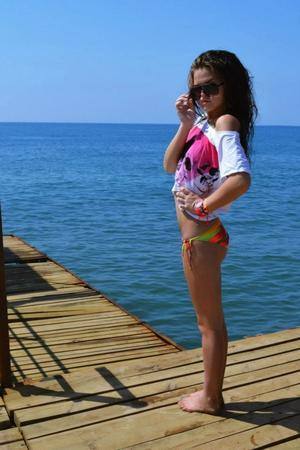 Abbie (23), Michigan | Local Discreet Adult Connection