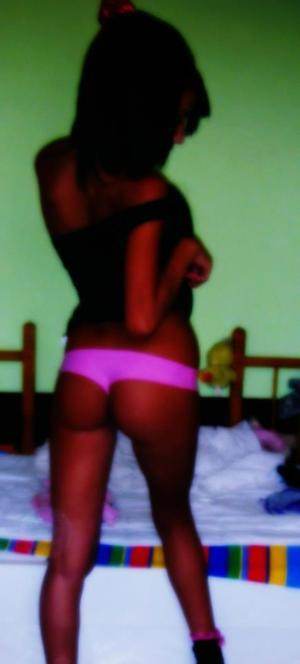 Paris, age 26, local profile image in Hawaii