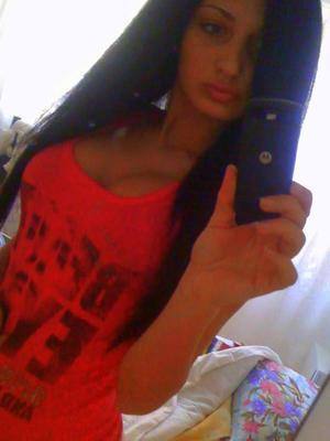 Paige (23) | California Adult Dating and Private Meetups