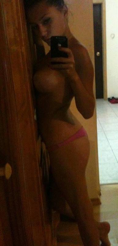 Trista, 19 in Georgia | Casual Dating and Private Chat