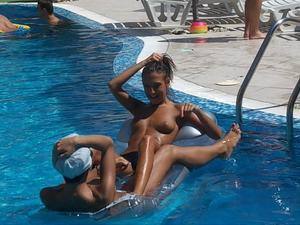 Alexandrea (20) from Michigan | Discreet Casual Encounters