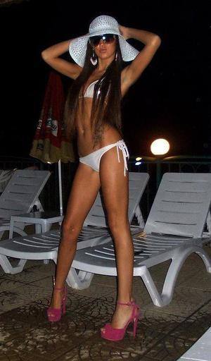 Lacey (30), Florida | Local Discreet Adult Connection