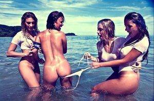 Alyson (25) in Toronto, ONT, adult profile photo