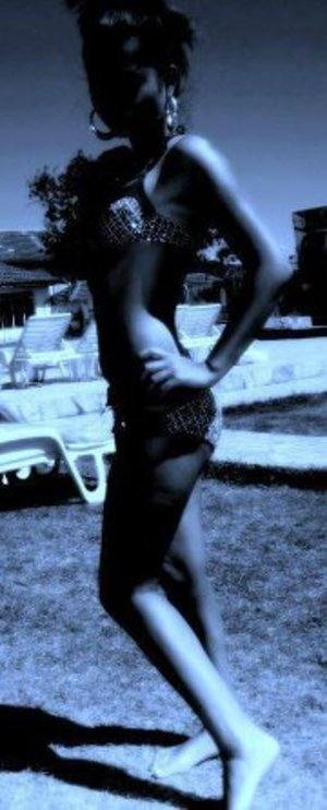 Meet Meghan (20) from Hawaii | Explicit Casual Dating