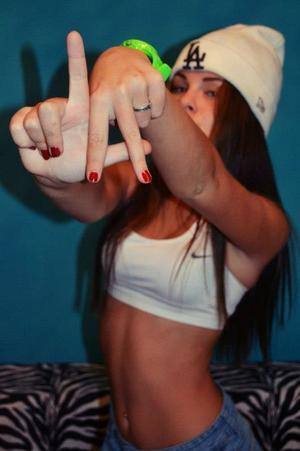 Meet Dominique (18) from Alabama | Explicit Casual Dating