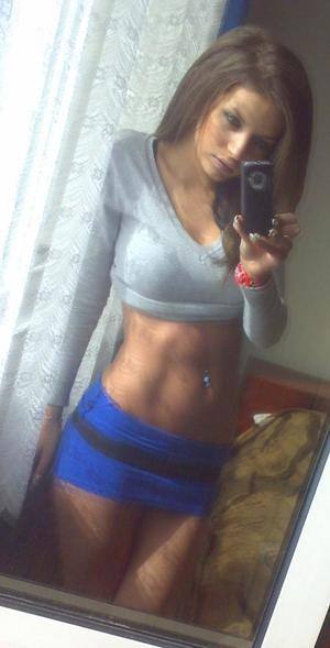 Cora, 28, New York | No-Nonsense Hookup Profile