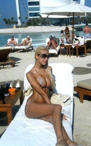 Meet Bobbi (23) from Wisconsin | Explicit Casual Dating