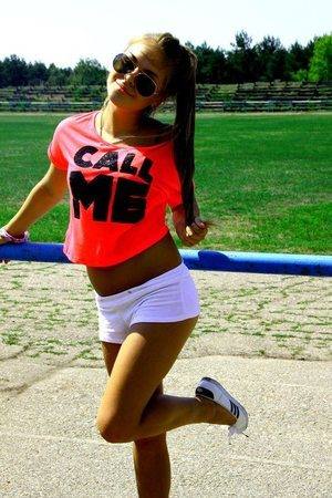 Meet Johanna (18) from Wisconsin | Explicit Casual Dating