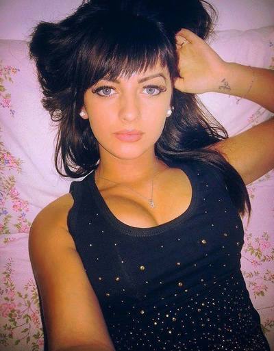 Connect with Alecia (19) | Texas Adult Fun