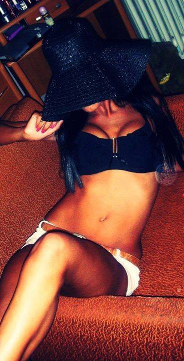 Meet Kacey (23) from New York | Explicit Casual Dating