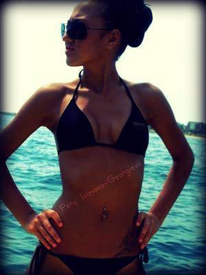 Alana, 27, Alabama | No-Nonsense Hookup Profile