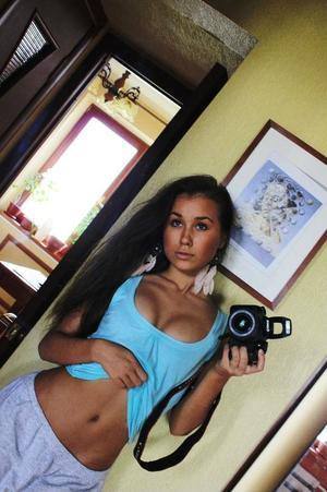 Connect with Lucy (24) | California Adult Fun