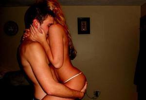 Meet Kendal (25) from California | Explicit Casual Dating