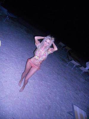 Dominque (26), Wisconsin adult dating profile image