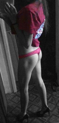 Meet Brittani (28) from Arizona | Explicit Casual Dating