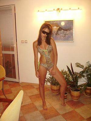 Ryan (18) in Hawaii | Direct Adult Encounters