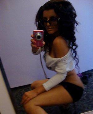 Photo of Athena (22), adult profile in Redwood City, CA