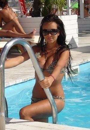 Meet Iliana (20) from California | Explicit Casual Dating