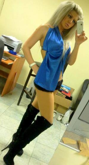 Meet Anya (30) from California | Explicit Casual Dating