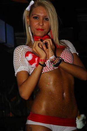 Connect with Jordan (18) | Quebec Adult Fun