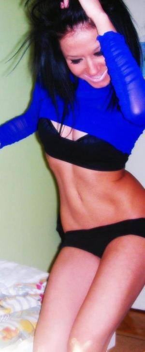 Meet Tiffany (20) from North Carolina | Explicit Casual Dating