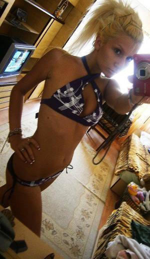 Looking for girls down to fuck? Emily from New Jersey is your girl