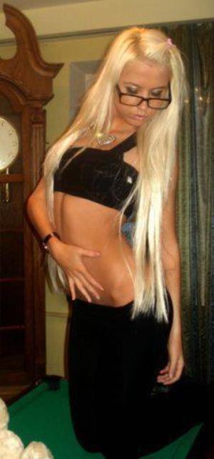 Meet local singles like Evelin from Missouri who want to fuck tonight