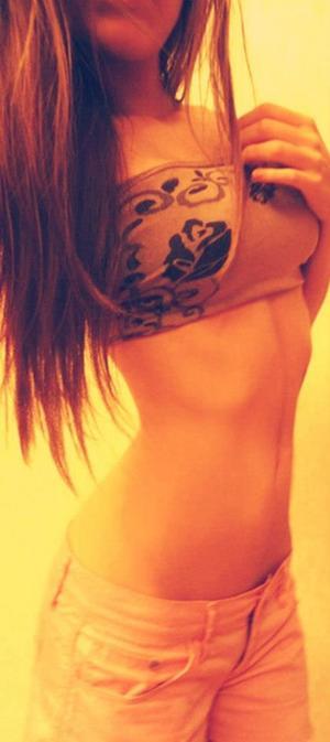 Escorts like Hollie are down to fuck you now!