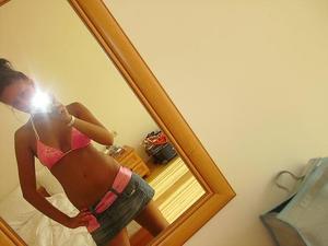 Leila from Oklahoma is interested in nsa sex with a nice, young man