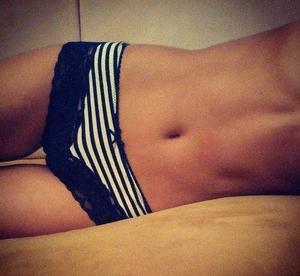 Tobi from Rhode Island is looking for adult webcam chat