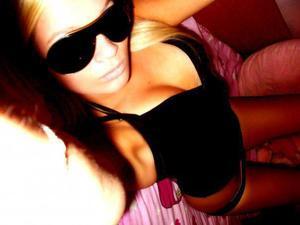 Viviana from Virginia is interested in nsa sex with a nice, young man