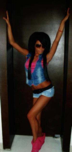 Meet local singles like Stefanie from California who want to fuck tonight