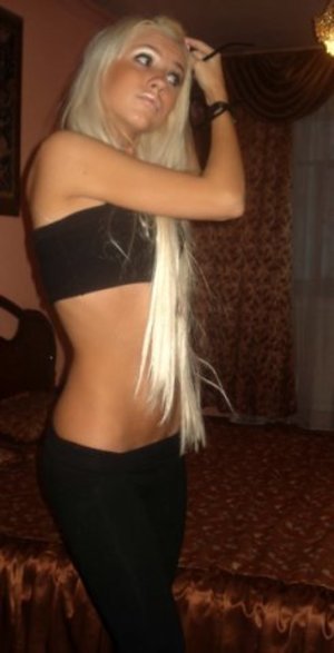 Looking for girls down to fuck? Delilah from Colorado is your girl