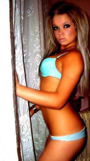 Looking for local cheaters? Take Nyla from California home with you