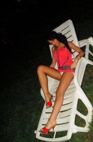 Meet local singles like Yuliana from Oregon who want to fuck tonight