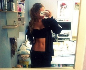 Meet local singles like Laurie from Florida who want to fuck tonight