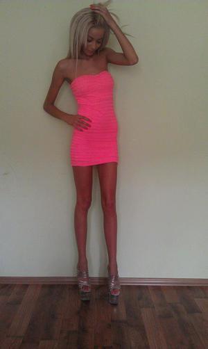 Escorts like Michele are down to fuck you now!