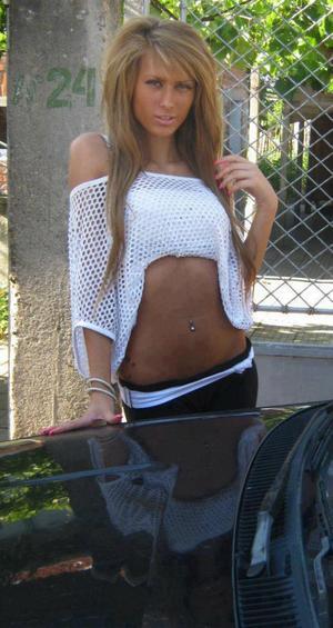 Looking for girls down to fuck? Brooklynn from Missouri is your girl