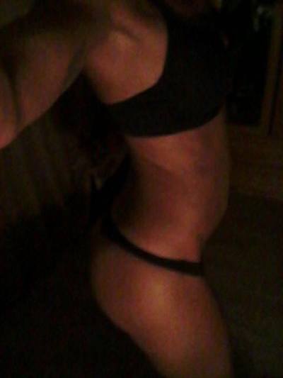 Finding a fuck buddy like Skye from Michigan has never been easier