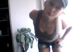 Elisabeth is a cheater looking for a guy like you!