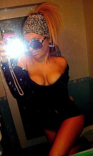 Katlynn is a cheater looking for a guy like you!