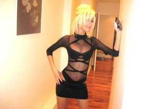 Janine from District Of Columbia is interested in nsa sex with a nice, young man