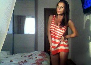 Riley from Kansas is interested in nsa sex with a nice, young man