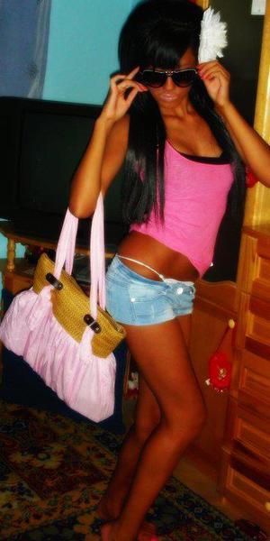 Finding a fuck buddy like Aniya from Wisconsin has never been easier