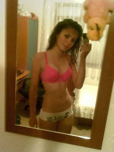Perla from Massachusetts is the best local fuck buddy you can ever find