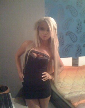 Samira from Montana is looking for adult webcam chat