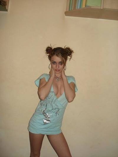 Meet local singles like Audra from California who want to fuck tonight