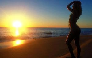 Looking for local cheaters? Take April from Florida home with you